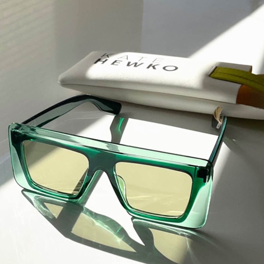 Kate Hewko Sunglasses Green/Tint Yellow Lense NWOT